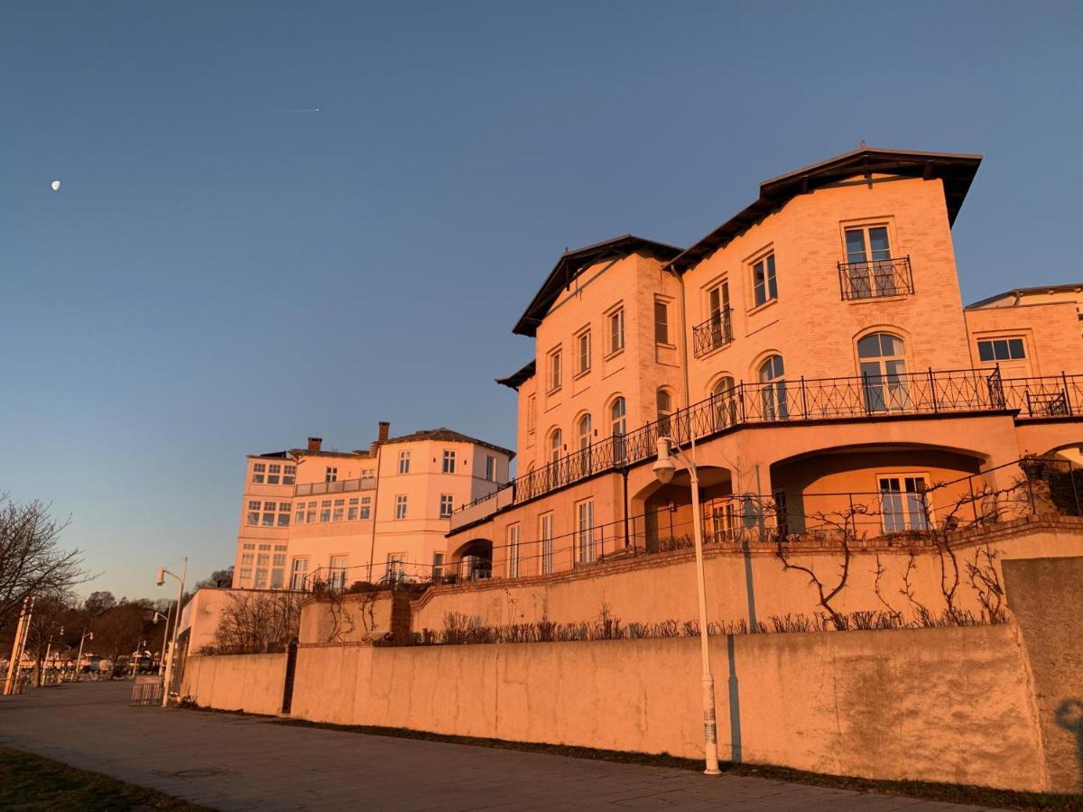 Homelig Altstadt Ferienwohnungen Sassnitz Fewo 4 Esterno foto